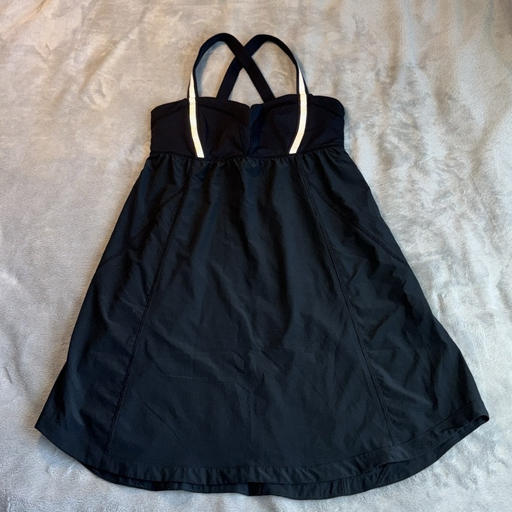 Lululemon Run Illuminate Dress Solid Black Size 6 - Picture 10 of 11